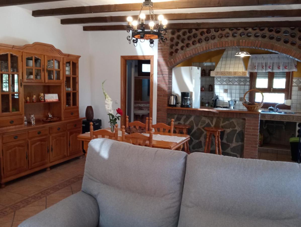 Casa Torre Del Manzano Villa ตอร์ร็อกซ์ ภายนอก รูปภาพ